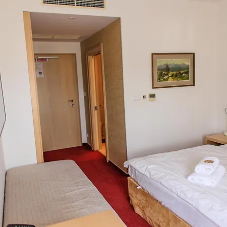 Hotel Villa Necas Zilina Exterior photo